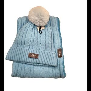 - UGG Sweather Weather Sky Blue  Fleece  pom pom hat infinity scarf set NWT